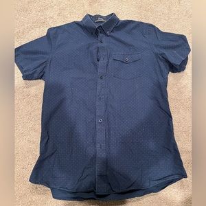 Men’s Trim Fit Button Up Shirt